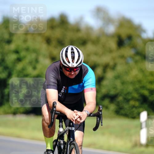 07.09.2025 - 19. Norderstedt Triathlon Michael Burmester http://msf.ph/oto/8848581 07.09.2025 13:23:24 Radfahren 336 meine-sportfotos.de