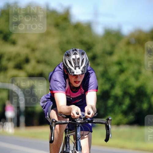 07.09.2025 - 19. Norderstedt Triathlon Michael Burmester http://msf.ph/oto/8848585 07.09.2025 13:23:54 Radfahren 804 meine-sportfotos.de