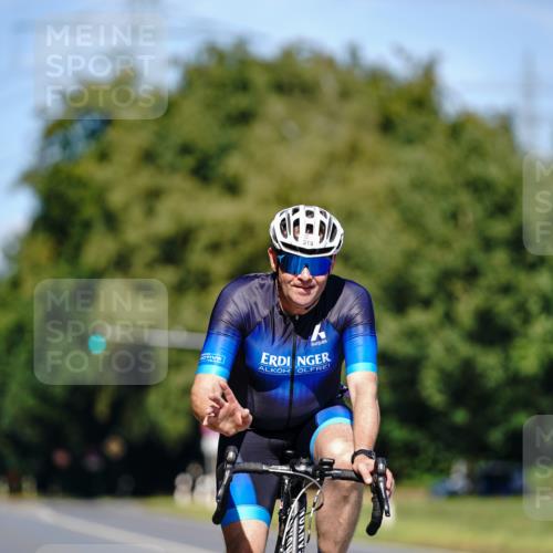 07.09.2025 - 19. Norderstedt Triathlon Michael Burmester http://msf.ph/oto/8848592 07.09.2025 13:24:06 Radfahren 315 meine-sportfotos.de