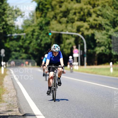 07.09.2025 - 19. Norderstedt Triathlon Michael Burmester http://msf.ph/oto/8848596 07.09.2025 13:24:33 Radfahren 359 meine-sportfotos.de