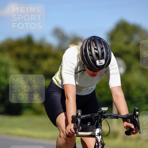 07.09.2025 - 19. Norderstedt Triathlon Michael Burmester http://msf.ph/oto/8848621 07.09.2025 13:25:48 Radfahren 354 meine-sportfotos.de