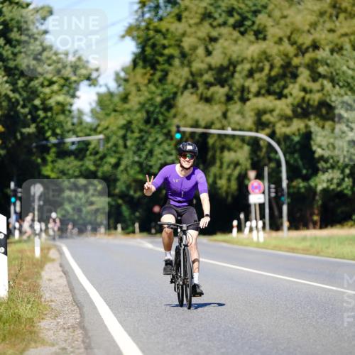 07.09.2025 - 19. Norderstedt Triathlon Michael Burmester http://msf.ph/oto/8848622 07.09.2025 13:25:59 Radfahren  meine-sportfotos.de