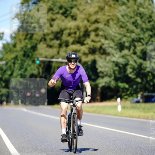 07.09.2025 - 19. Norderstedt Triathlon Michael Burmester http://msf.ph/oto/8848626 07.09.2025 13:26:01 Radfahren 298 meine-sportfotos.de