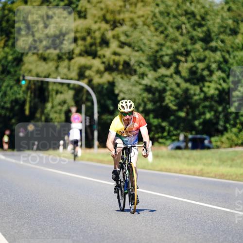 07.09.2025 - 19. Norderstedt Triathlon Michael Burmester http://msf.ph/oto/8848664 07.09.2025 13:28:58 Radfahren 332 meine-sportfotos.de