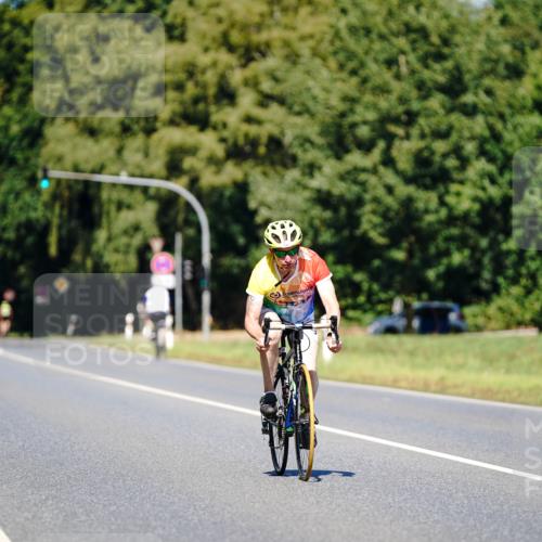 07.09.2025 - 19. Norderstedt Triathlon Michael Burmester http://msf.ph/oto/8848665 07.09.2025 13:28:58 Radfahren 332 meine-sportfotos.de