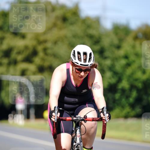 07.09.2025 - 19. Norderstedt Triathlon Michael Burmester http://msf.ph/oto/8848673 07.09.2025 13:29:24 Radfahren 316, 1215 meine-sportfotos.de