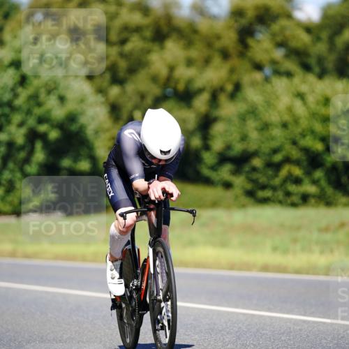 07.09.2025 - 19. Norderstedt Triathlon Michael Burmester http://msf.ph/oto/8848678 07.09.2025 13:34:30 Radfahren 996, 1468 meine-sportfotos.de
