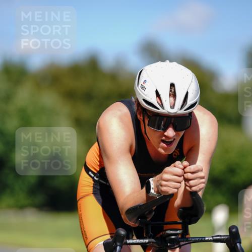 07.09.2025 - 19. Norderstedt Triathlon Michael Burmester http://msf.ph/oto/8848687 07.09.2025 13:35:13 Radfahren 1001 meine-sportfotos.de