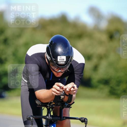 07.09.2025 - 19. Norderstedt Triathlon Michael Burmester http://msf.ph/oto/8848702 07.09.2025 13:36:51 Radfahren 1036 meine-sportfotos.de