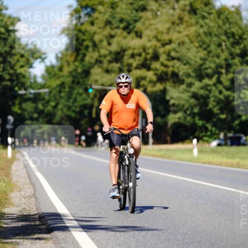07.09.2025 - 19. Norderstedt Triathlon Michael Burmester http://msf.ph/oto/8848705 07.09.2025 13:37:01 Radfahren  meine-sportfotos.de