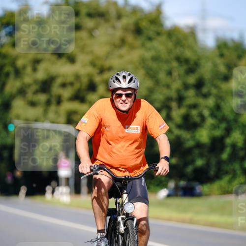 07.09.2025 - 19. Norderstedt Triathlon Michael Burmester http://msf.ph/oto/8848706 07.09.2025 13:37:02 Radfahren 1304 meine-sportfotos.de