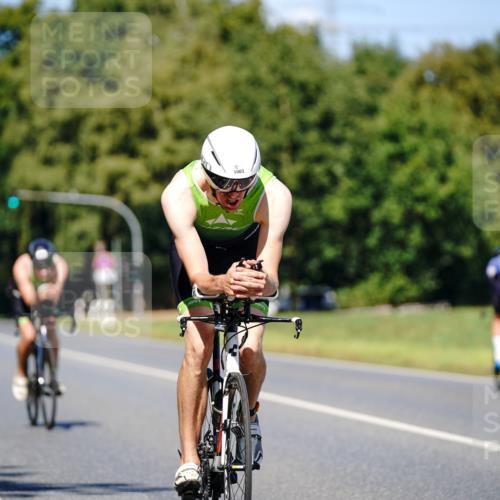 07.09.2025 - 19. Norderstedt Triathlon Michael Burmester http://msf.ph/oto/8848713 07.09.2025 13:37:54 Radfahren 999, 1003, 1007 meine-sportfotos.de