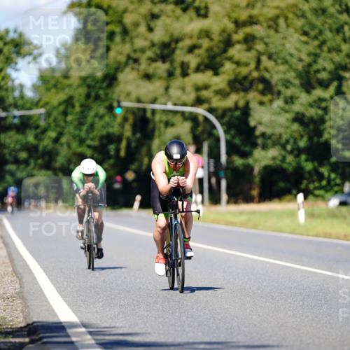 07.09.2025 - 19. Norderstedt Triathlon Michael Burmester http://msf.ph/oto/8848740 07.09.2025 13:39:23 Radfahren 1006, 1016 meine-sportfotos.de
