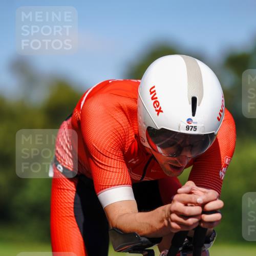07.09.2025 - 19. Norderstedt Triathlon Michael Burmester http://msf.ph/oto/8848771 07.09.2025 13:40:47 Radfahren 975 meine-sportfotos.de