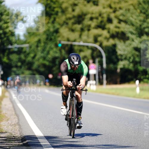 07.09.2025 - 19. Norderstedt Triathlon Michael Burmester http://msf.ph/oto/8848773 07.09.2025 13:40:51 Radfahren 1037 meine-sportfotos.de