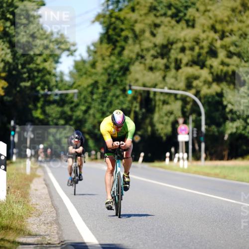 07.09.2025 - 19. Norderstedt Triathlon Michael Burmester http://msf.ph/oto/8848788 07.09.2025 13:41:19 Radfahren 965, 1028 meine-sportfotos.de
