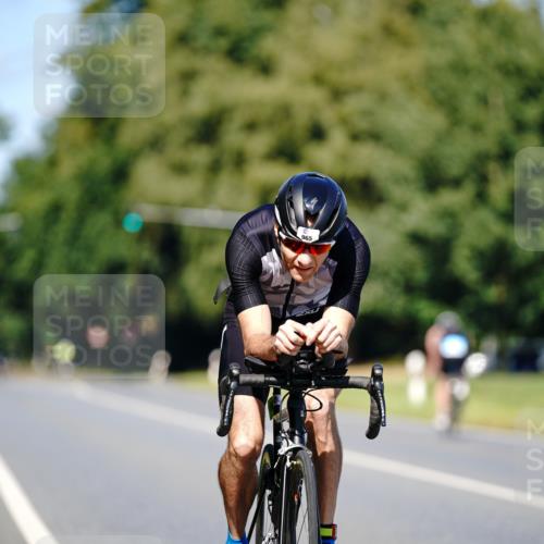 07.09.2025 - 19. Norderstedt Triathlon Michael Burmester http://msf.ph/oto/8848795 07.09.2025 13:41:22 Radfahren 965, 1028 meine-sportfotos.de