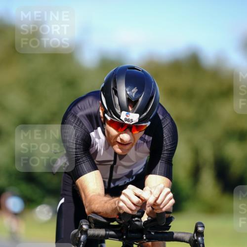 07.09.2025 - 19. Norderstedt Triathlon Michael Burmester http://msf.ph/oto/8848796 07.09.2025 13:41:23 Radfahren 965, 1028 meine-sportfotos.de