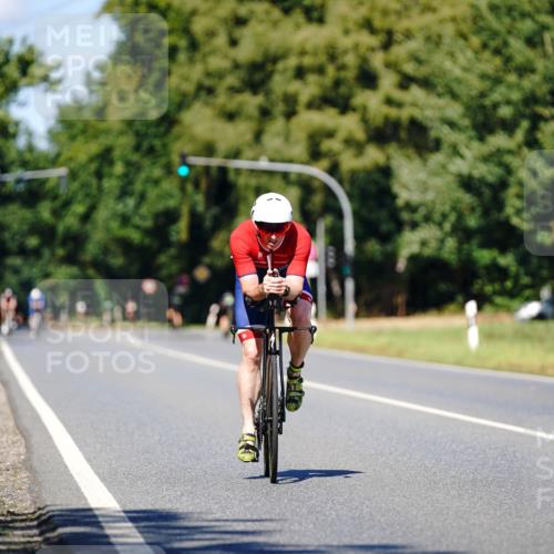 07.09.2025 - 19. Norderstedt Triathlon Michael Burmester http://msf.ph/oto/8848813 07.09.2025 13:41:57 Radfahren 366, 962 meine-sportfotos.de