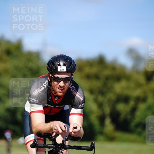 07.09.2025 - 19. Norderstedt Triathlon Michael Burmester http://msf.ph/oto/8848823 07.09.2025 13:42:11 Radfahren 979, 1041 meine-sportfotos.de