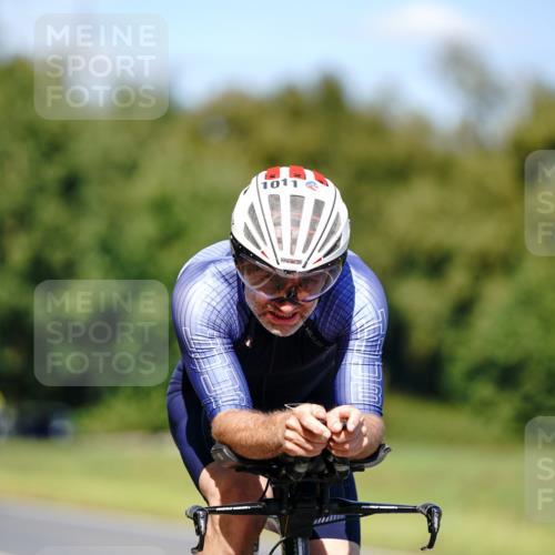 07.09.2025 - 19. Norderstedt Triathlon Michael Burmester http://msf.ph/oto/8848831 07.09.2025 13:42:40 Radfahren 1011 meine-sportfotos.de