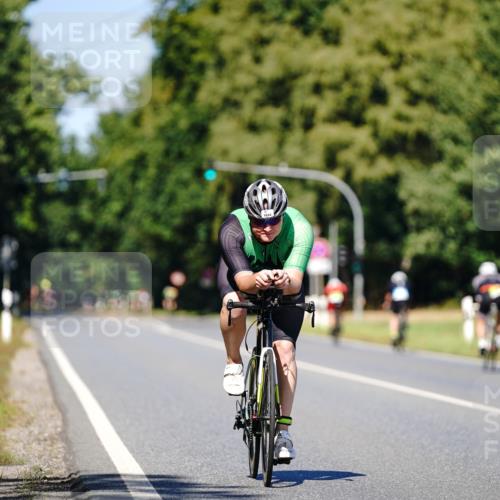 07.09.2025 - 19. Norderstedt Triathlon Michael Burmester http://msf.ph/oto/8848840 07.09.2025 13:43:01 Radfahren 1034 meine-sportfotos.de