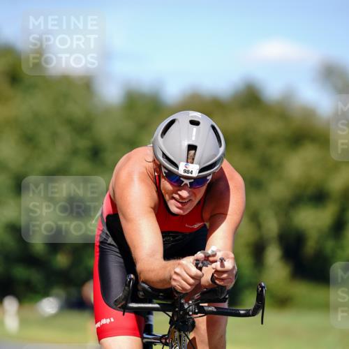 07.09.2025 - 19. Norderstedt Triathlon Michael Burmester http://msf.ph/oto/8848852 07.09.2025 13:43:22 Radfahren 984, 988 meine-sportfotos.de