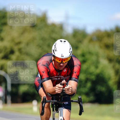 07.09.2025 - 19. Norderstedt Triathlon Michael Burmester http://msf.ph/oto/8848858 07.09.2025 13:43:31 Radfahren 960, 1468 meine-sportfotos.de