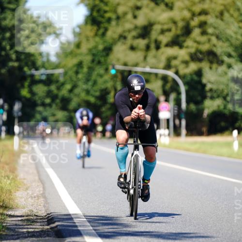 07.09.2025 - 19. Norderstedt Triathlon Michael Burmester http://msf.ph/oto/8848863 07.09.2025 13:43:35 Radfahren 972, 980, 1468 meine-sportfotos.de