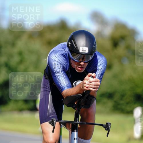 07.09.2025 - 19. Norderstedt Triathlon Michael Burmester http://msf.ph/oto/8848867 07.09.2025 13:43:39 Radfahren 972, 980 meine-sportfotos.de