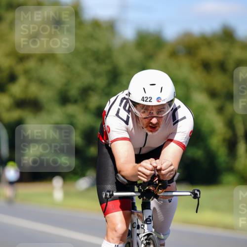 07.09.2025 - 19. Norderstedt Triathlon Michael Burmester http://msf.ph/oto/8848880 07.09.2025 13:44:09 Radfahren 422, 958 meine-sportfotos.de