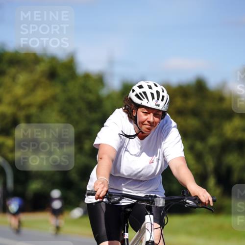 07.09.2025 - 19. Norderstedt Triathlon Michael Burmester http://msf.ph/oto/8848892 07.09.2025 13:44:25 Radfahren 708 meine-sportfotos.de