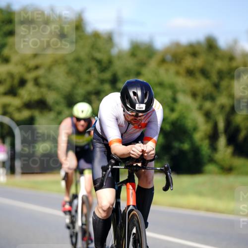 07.09.2025 - 19. Norderstedt Triathlon Michael Burmester http://msf.ph/oto/8848900 07.09.2025 13:44:34 Radfahren 996, 1401 meine-sportfotos.de