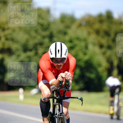 07.09.2025 - 19. Norderstedt Triathlon Michael Burmester http://msf.ph/oto/8848906 07.09.2025 13:45:00 Radfahren 974 meine-sportfotos.de