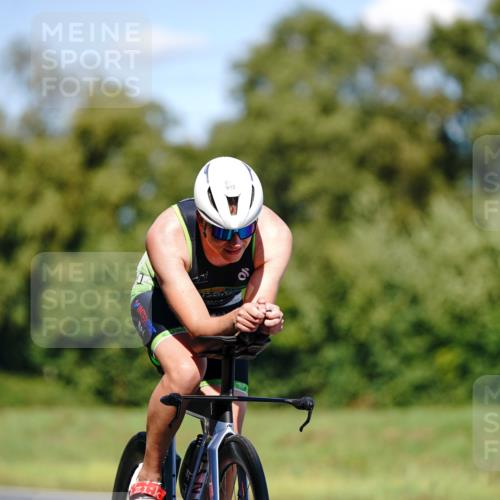07.09.2025 - 19. Norderstedt Triathlon Michael Burmester http://msf.ph/oto/8848918 07.09.2025 13:45:43 Radfahren 993 meine-sportfotos.de