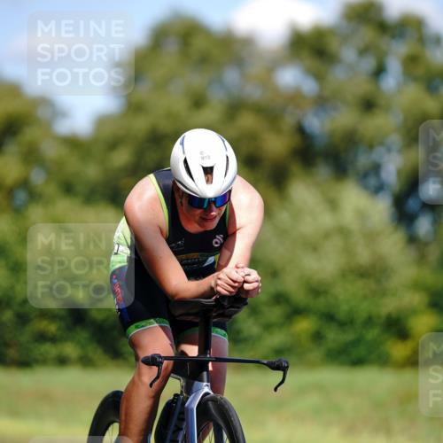 07.09.2025 - 19. Norderstedt Triathlon Michael Burmester http://msf.ph/oto/8848919 07.09.2025 13:45:43 Radfahren 993 meine-sportfotos.de
