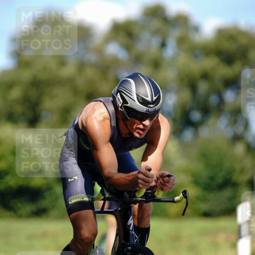 07.09.2025 - 19. Norderstedt Triathlon Michael Burmester http://msf.ph/oto/8848923 07.09.2025 13:45:54 Radfahren 971, 1457 meine-sportfotos.de