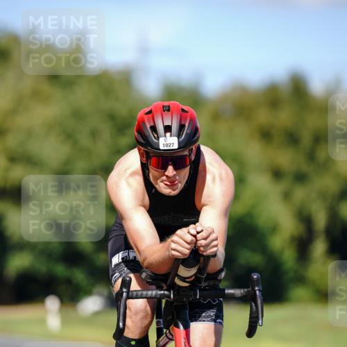 07.09.2025 - 19. Norderstedt Triathlon Michael Burmester http://msf.ph/oto/8848946 07.09.2025 13:46:53 Radfahren 872, 1010, 1027 meine-sportfotos.de