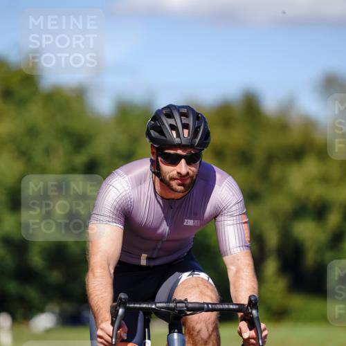 07.09.2025 - 19. Norderstedt Triathlon Michael Burmester http://msf.ph/oto/8848949 07.09.2025 13:46:57 Radfahren 872, 1020 meine-sportfotos.de