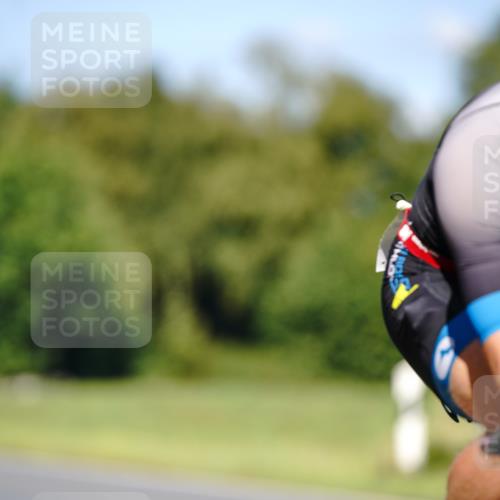 07.09.2025 - 19. Norderstedt Triathlon Michael Burmester http://msf.ph/oto/8848957 07.09.2025 13:47:19 Radfahren 990, 992 meine-sportfotos.de