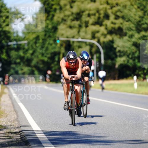 07.09.2025 - 19. Norderstedt Triathlon Michael Burmester http://msf.ph/oto/8848966 07.09.2025 13:47:37 Radfahren 961, 964 meine-sportfotos.de