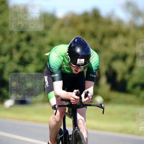 07.09.2025 - 19. Norderstedt Triathlon Michael Burmester http://msf.ph/oto/8848988 07.09.2025 13:48:16 Radfahren 1013, 1015, 1031 meine-sportfotos.de