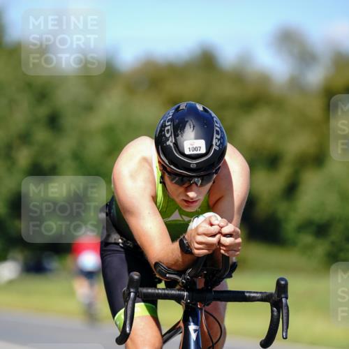07.09.2025 - 19. Norderstedt Triathlon Michael Burmester http://msf.ph/oto/8849003 07.09.2025 13:48:45 Radfahren 999, 1003, 1007, 1438 meine-sportfotos.de