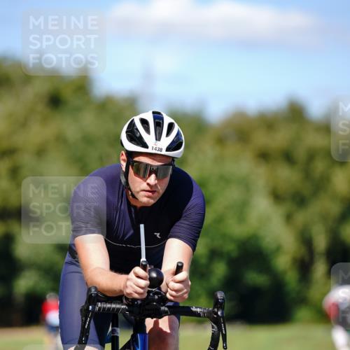 07.09.2025 - 19. Norderstedt Triathlon Michael Burmester http://msf.ph/oto/8849005 07.09.2025 13:48:47 Radfahren 1007, 1438 meine-sportfotos.de
