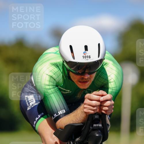 07.09.2025 - 19. Norderstedt Triathlon Michael Burmester http://msf.ph/oto/8849046 07.09.2025 13:49:46 Radfahren 369, 1016, 1406 meine-sportfotos.de