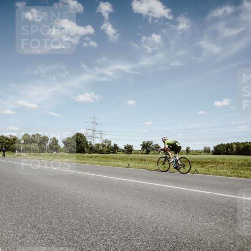 07.09.2025 - 19. Norderstedt Triathlon Michael Burmester http://msf.ph/oto/8849054 07.09.2025 13:54:29 Radfahren 958, 974, 996 meine-sportfotos.de