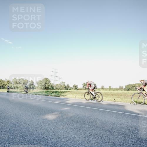 07.09.2025 - 19. Norderstedt Triathlon Michael Burmester http://msf.ph/oto/8849075 07.09.2025 16:10:28 Radfahren 915, 1051, 1065, 1532, 1562, 1563 meine-sportfotos.de
