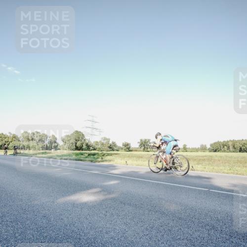 07.09.2025 - 19. Norderstedt Triathlon Michael Burmester http://msf.ph/oto/8849083 07.09.2025 16:10:31 Radfahren 530, 532, 915, 1563, 1632 meine-sportfotos.de