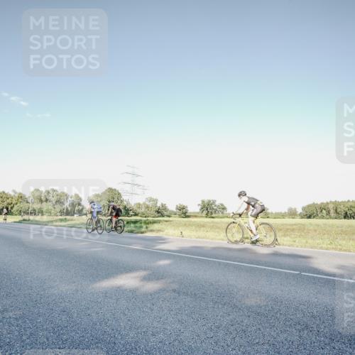07.09.2025 - 19. Norderstedt Triathlon Michael Burmester http://msf.ph/oto/8849086 07.09.2025 16:10:32 Radfahren 530, 532, 915, 1563, 1632 meine-sportfotos.de