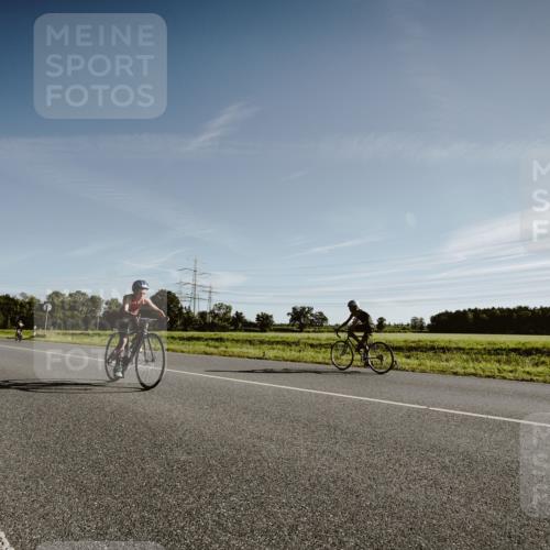 07.09.2025 - 19. Norderstedt Triathlon Michael Burmester http://msf.ph/oto/8849097 07.09.2025 09:37:31 Radfahren 583 meine-sportfotos.de